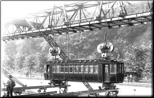 Bild: wuppertal_schwebebahn_1899